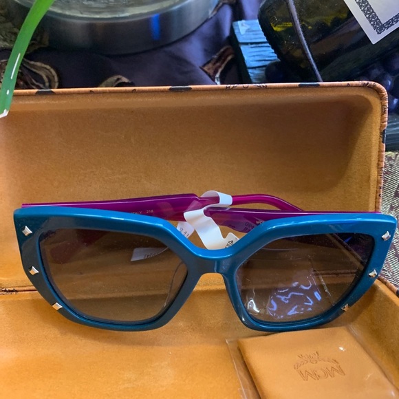 Authentic MCM star Studs 55 acetate Colorblock sunglasses - Picture 3 of 15